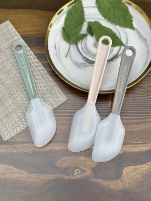 Phới trộn bột làm bánh silicone Echo 19.8cm