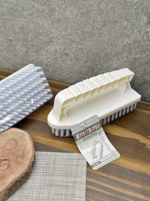 Bàn chải vệ sinh, cọ sàn có tay cầm Seiwa Pro